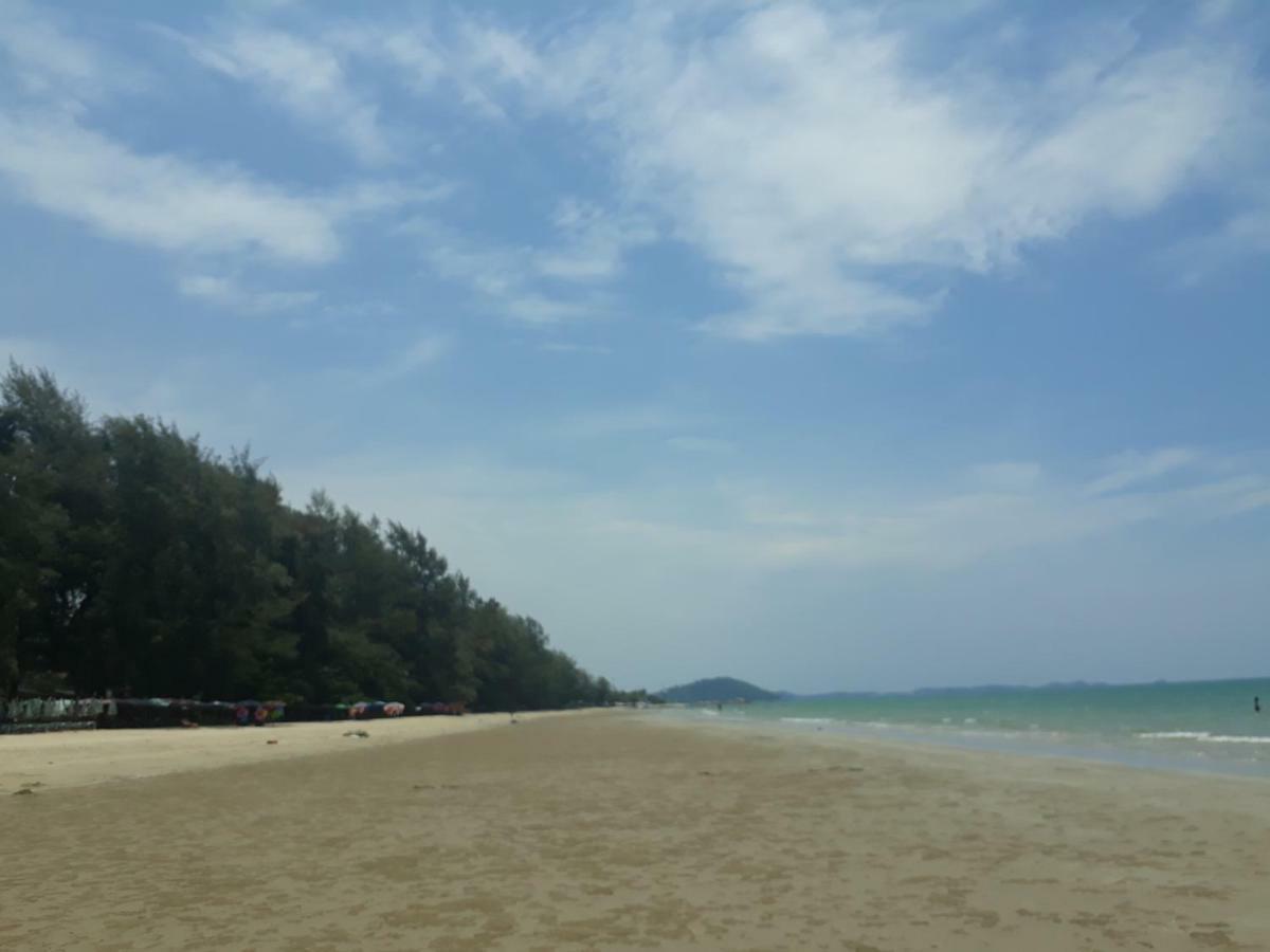 Mae Rampung Beach House คาราโอเกะและสระเด็ก رايونغ المظهر الخارجي الصورة